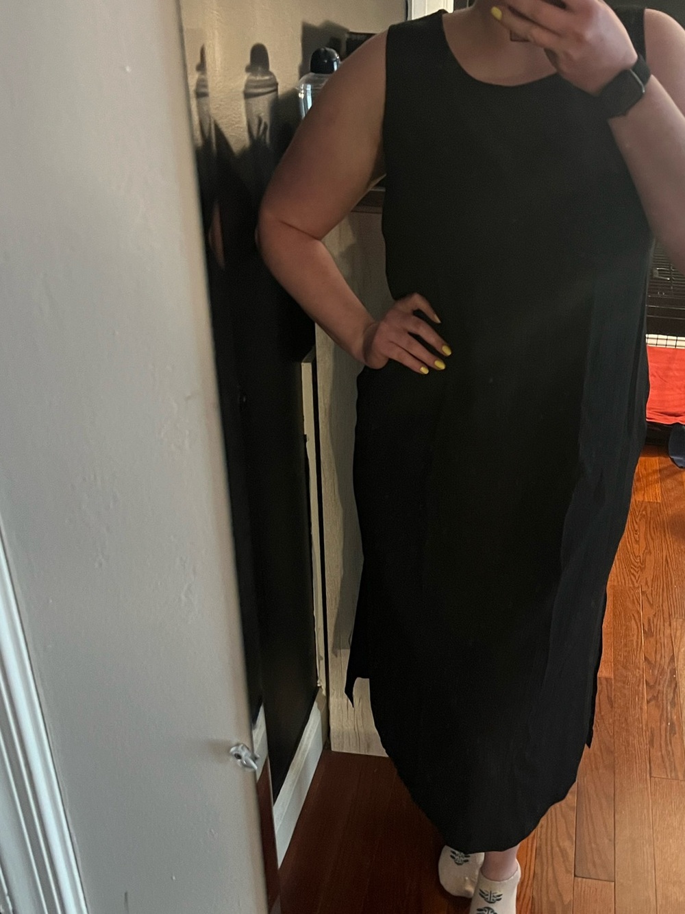 Black Sleeveless Sheath Midi Dress